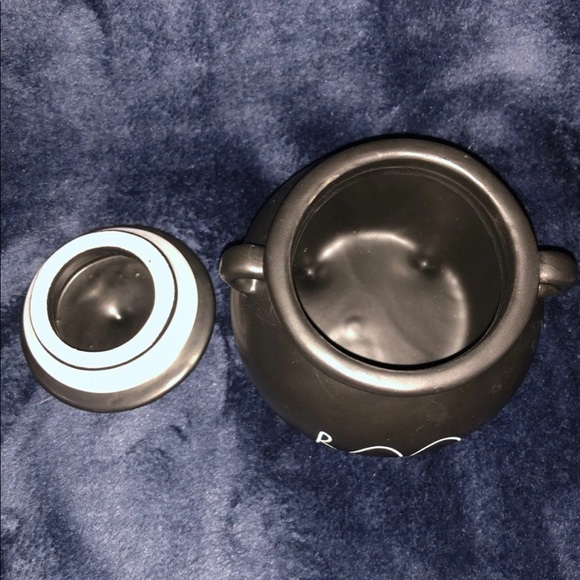 ❌SOLD❌HTF Rae Dunn mini Boo cauldron - Picture 3 of 3